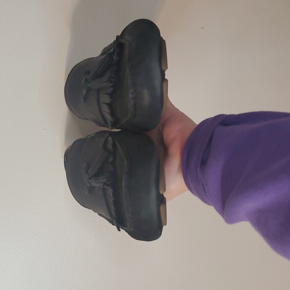 UGG Black Leather Loafers Mens Size 10.5 Slipper Shoes Fringe Tassels SN 1010139 - Picture 7 of 16